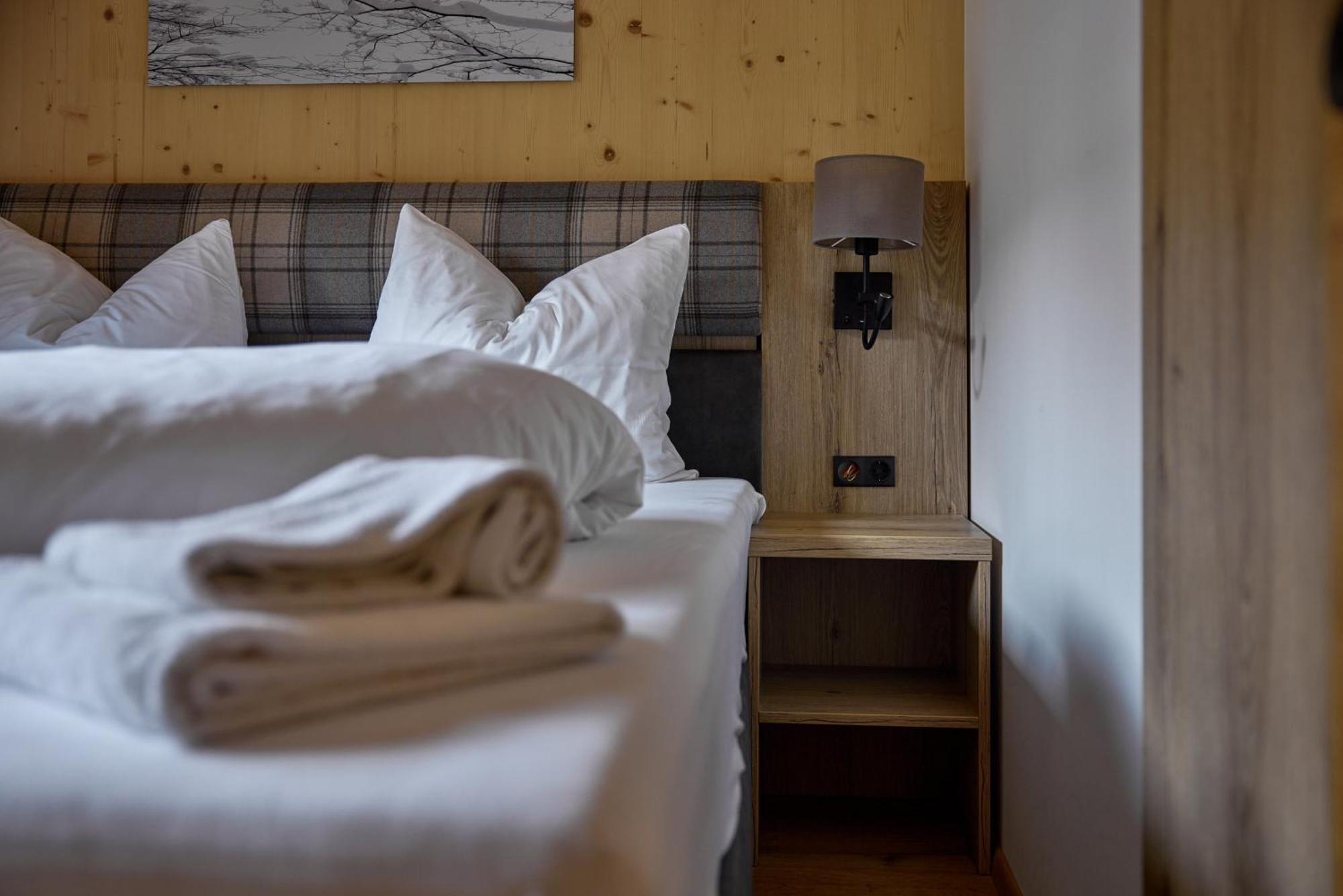 Alm-Lodges Montafon By Pferd Auf Wolke การ์กเอลเลิน ภายนอก รูปภาพ